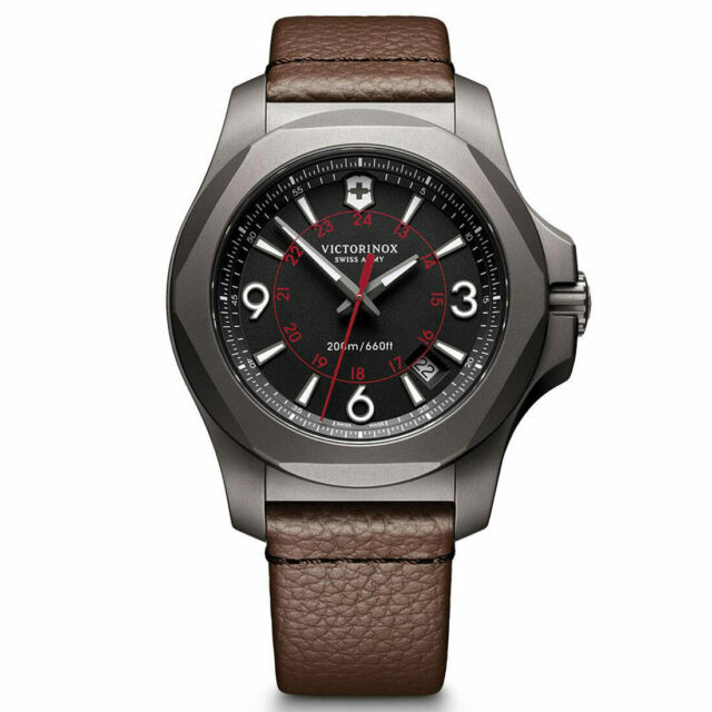 Victorinox Swiss Army Men's...